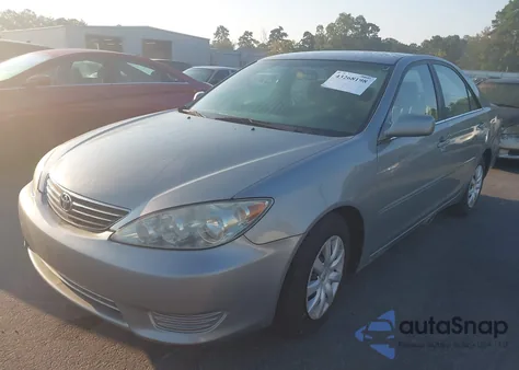 2005 Toyota Camry Le from USA, damaged, VIN 4T1BE32K85U522879